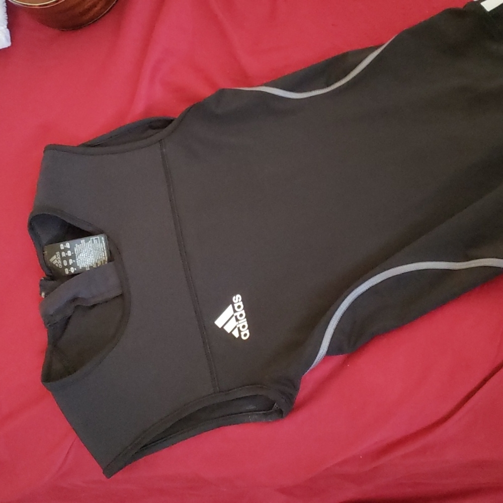 Adidas singlet
